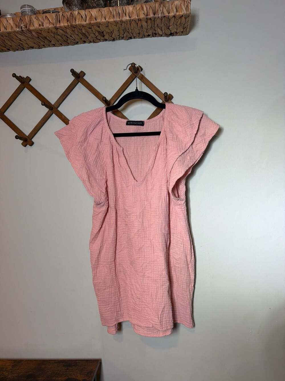 Gibsonlook Pink Cotton Gauze Flutter Sleeve V-Neck Shift Dress